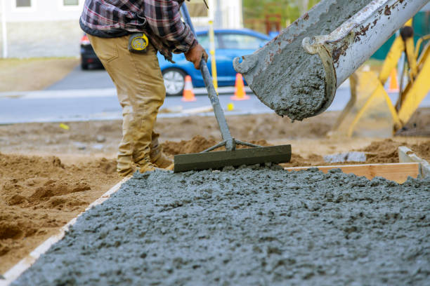Best Concrete Retaining Walls in Bellevue, MI